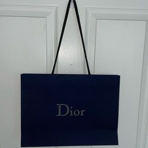 NEW DIOR shopping bag